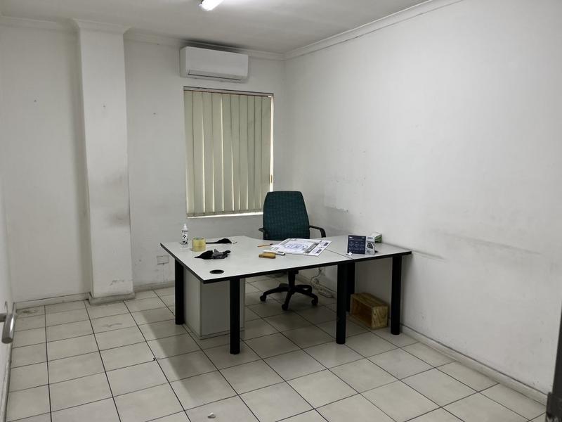 To Let commercial Property for Rent in Montague Gardens Western Cape